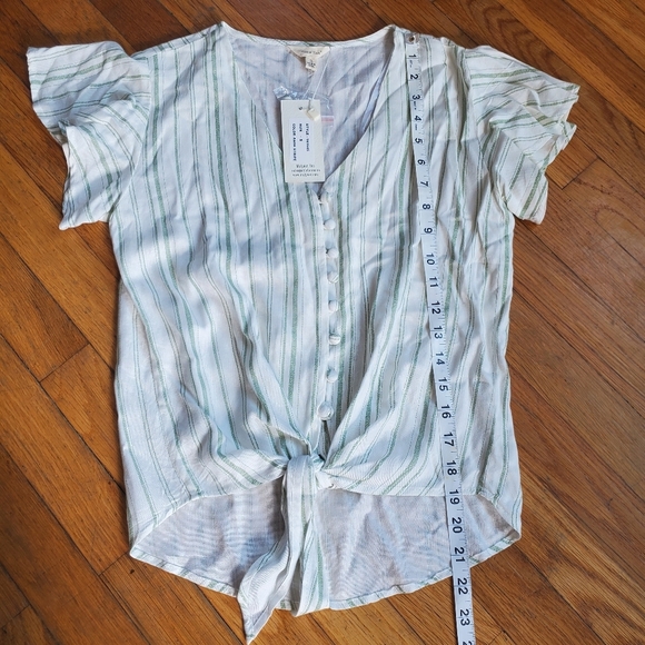Sim‎ & Sam sage striped button up short sleeve top size small NWT - Picture 4 of 8